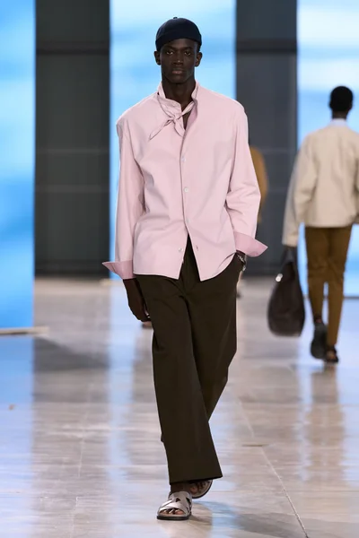 Look 26